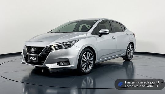Nissan • Versa