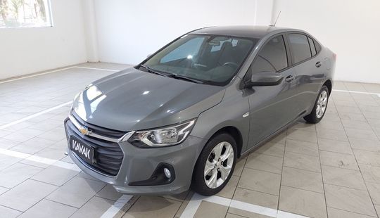 Chevrolet • Onix Plus