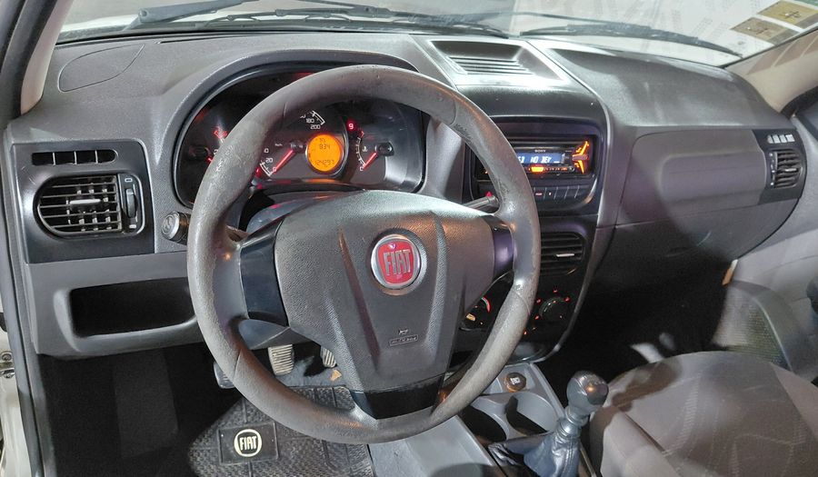 Fiat Strada 1.4 WORKING CD MT Pickup 2015
