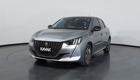 Peugeot • 208