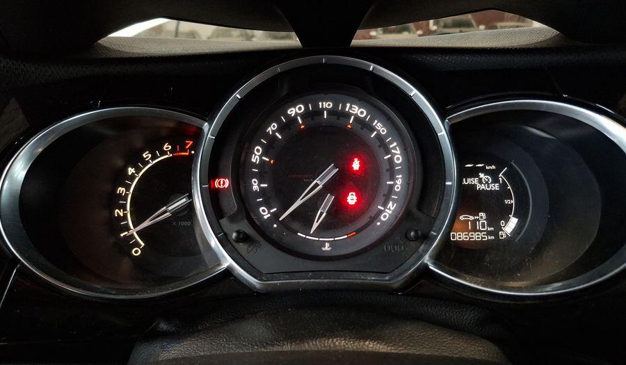Citroen Ds3 1.6 VTI 120 Hatchback 2015