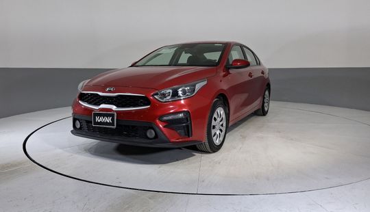 2020 • 49,880 km • Automático