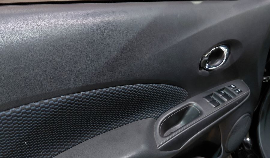 Nissan Note 1.6 EXCLUSIVE CVT Hatchback 2016