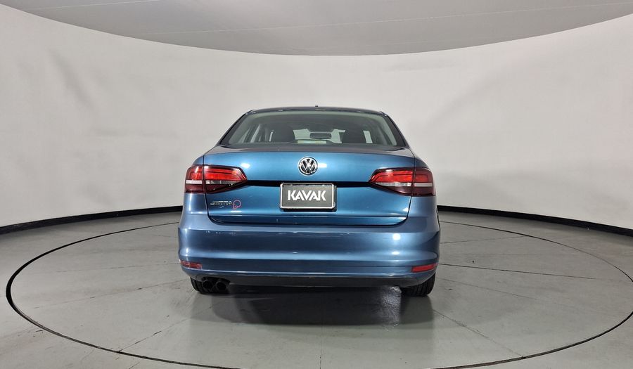 Volkswagen Jetta 2.5 TRENDLINE TIP. Sedan 2016