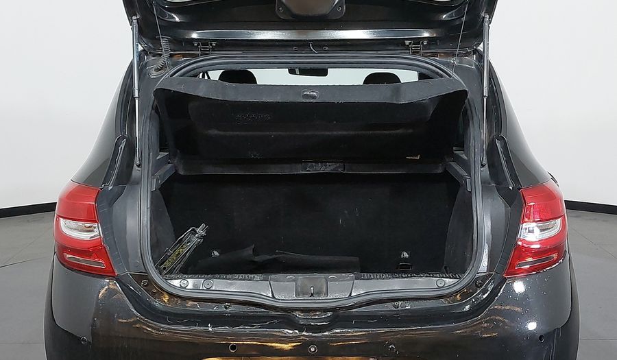Renault Sandero 1.0 LIFE Hatchback 2020