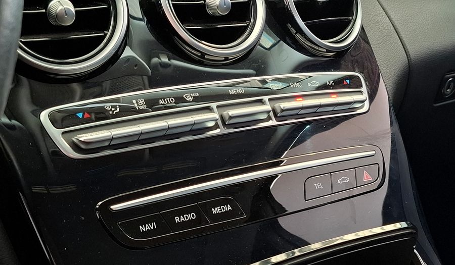 Mercedes Benz Clase C 2.0 200 AVANTGARDE AUTO Sedan 2020