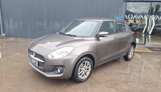 Suzuki • Swift