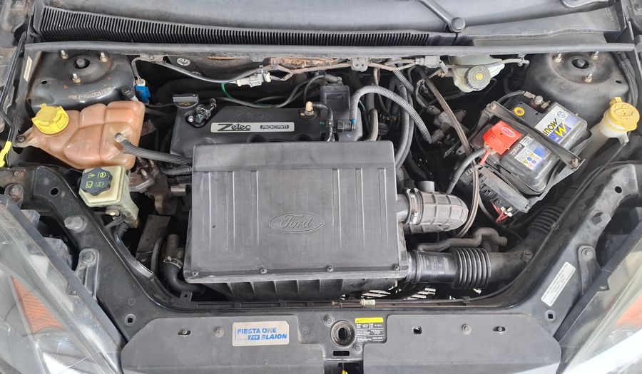 Ford Fiesta 1.6 EDGE PLUS Hatchback 2011