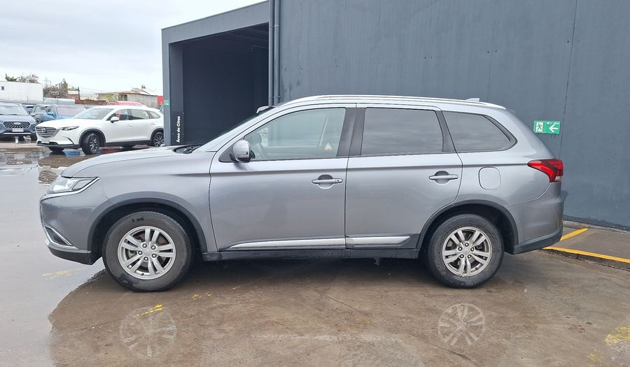Mitsubishi Outlander 2.0 CVT Suv 2018