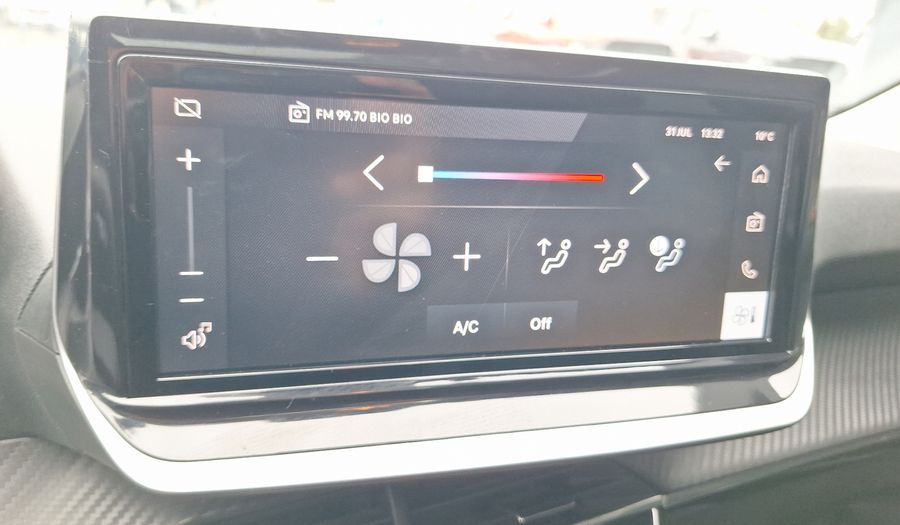 Peugeot 208 1.2 PURETECH 75 HP STYLE Hatchback 2023