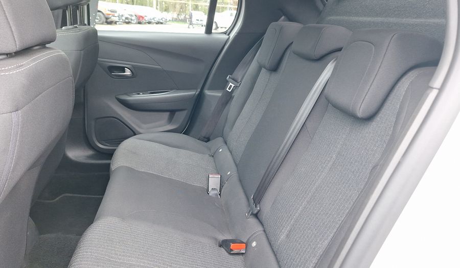Peugeot 208 1.2 PURETECH 75 HP STYLE Hatchback 2023