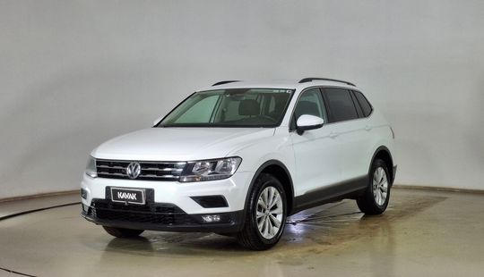 Volkswagen • Tiguan