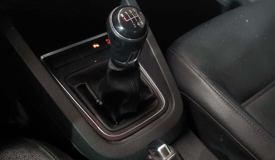 Volkswagen Vento 1.4 TSI HIGHLINE Sedan 2017