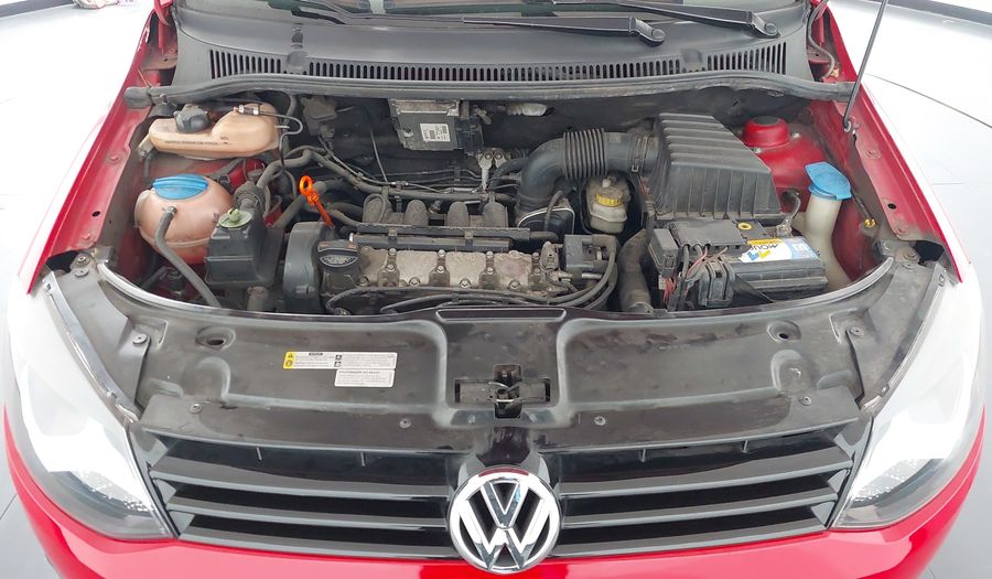 Volkswagen Fox 1.6 VHT TOTAL FLEX I-MOTION Hatchback 2013