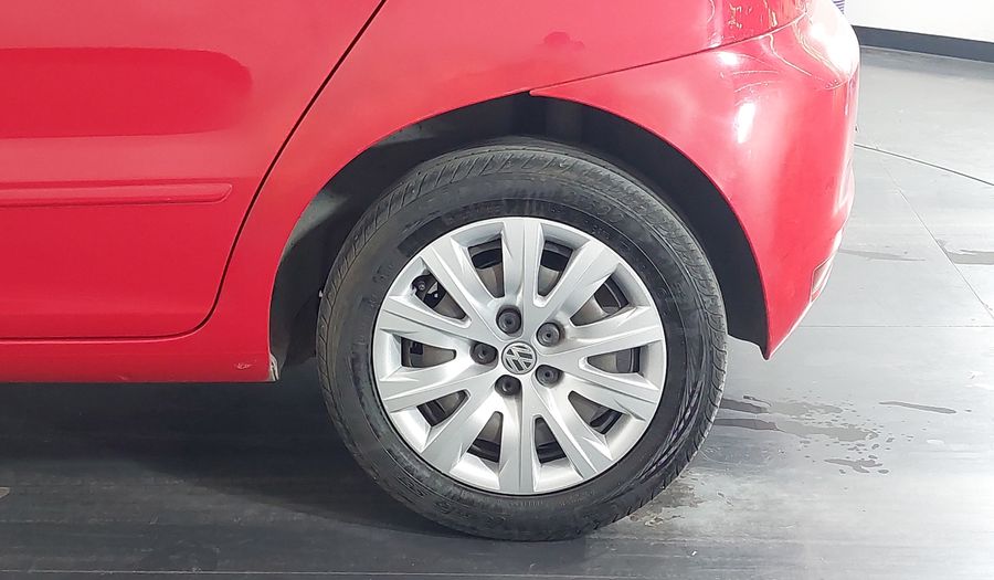 Volkswagen Fox 1.6 VHT TOTAL FLEX I-MOTION Hatchback 2013