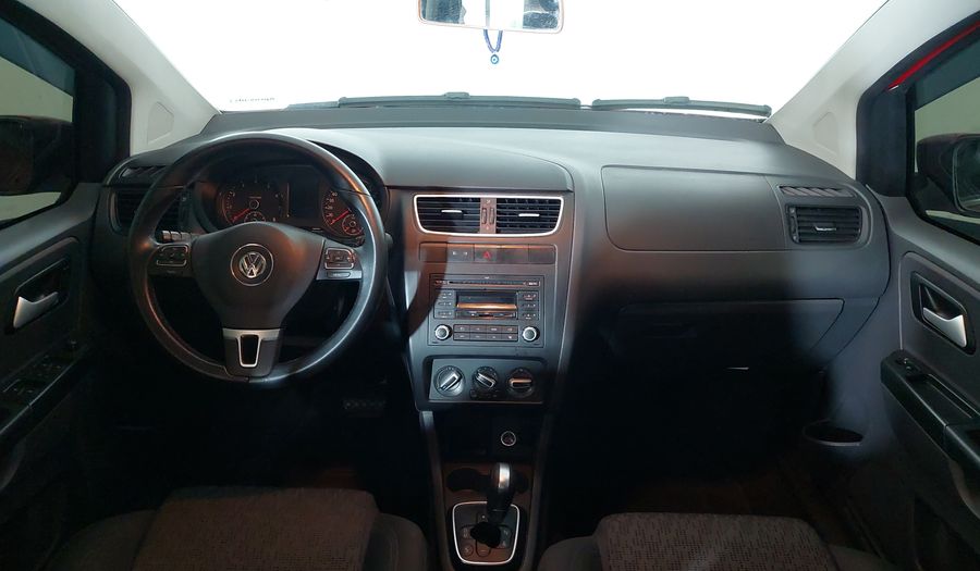 Volkswagen Fox 1.6 VHT TOTAL FLEX I-MOTION Hatchback 2013