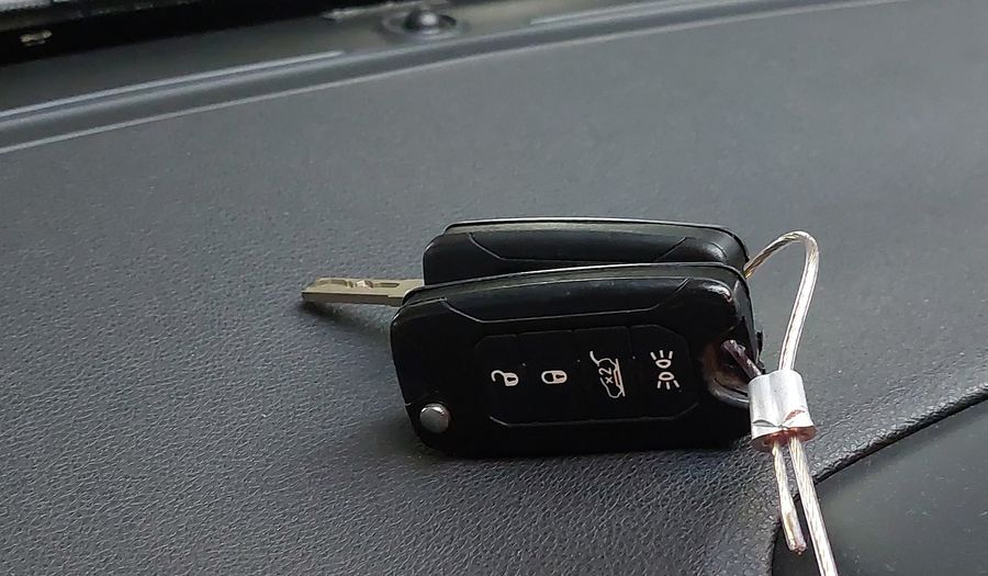 Jeep Renegade 1.8 E.TORQ FLEX LONGITUDE AUTO Suv 2016