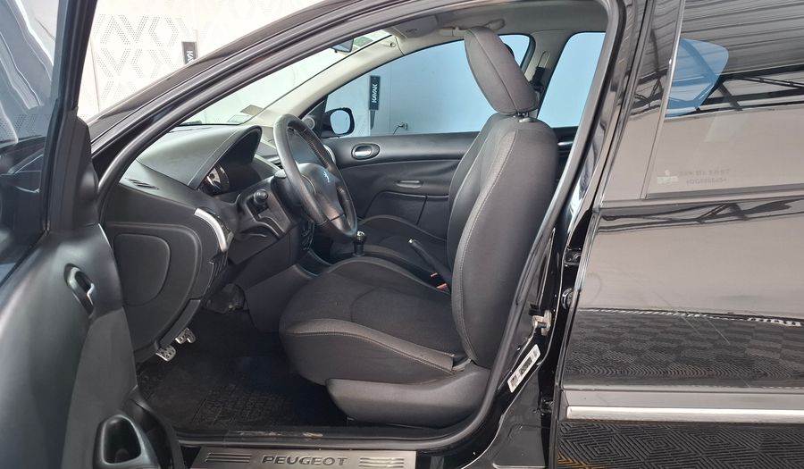 Peugeot 207 1.6 FELINE COMPACT Hatchback 2013