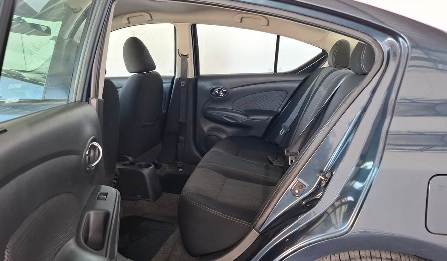 Nissan Versa 1.6 ADVANCE Sedan 2016