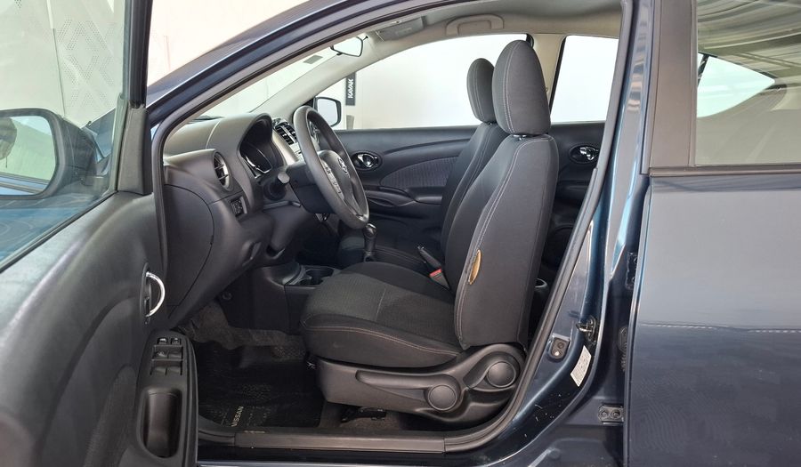 Nissan Versa 1.6 ADVANCE Sedan 2016