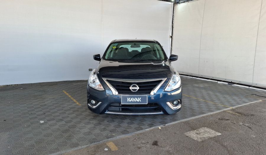 Nissan Versa 1.6 ADVANCE Sedan 2016