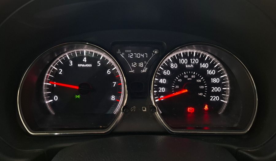 Nissan Versa 1.6 ADVANCE Sedan 2016
