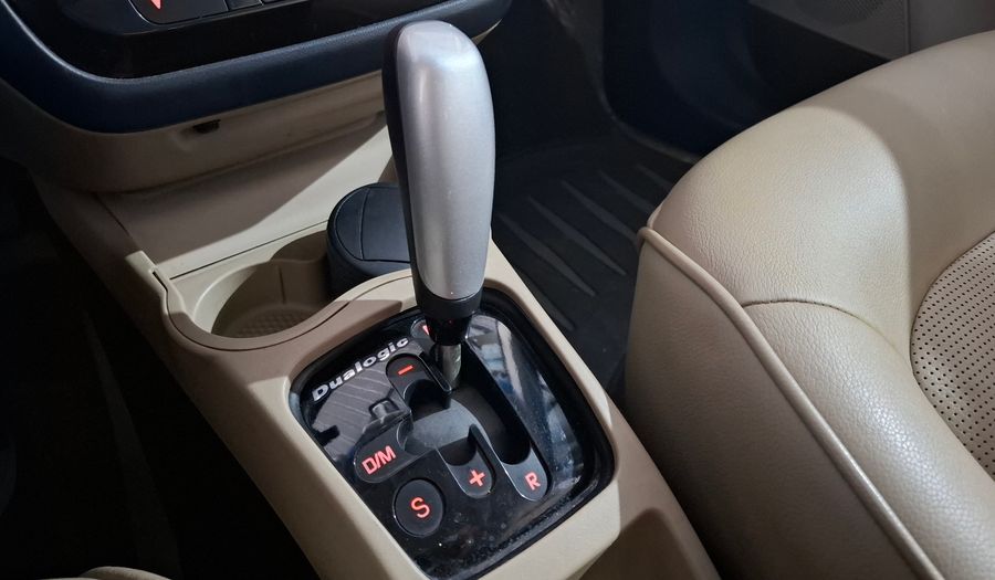 Fiat Linea 1.7 ABSOLUTE 16V DUALOGIC Sedan 2012