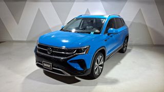 Volkswagen • Taos