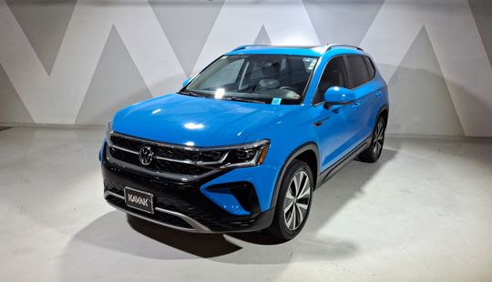 Volkswagen • Taos