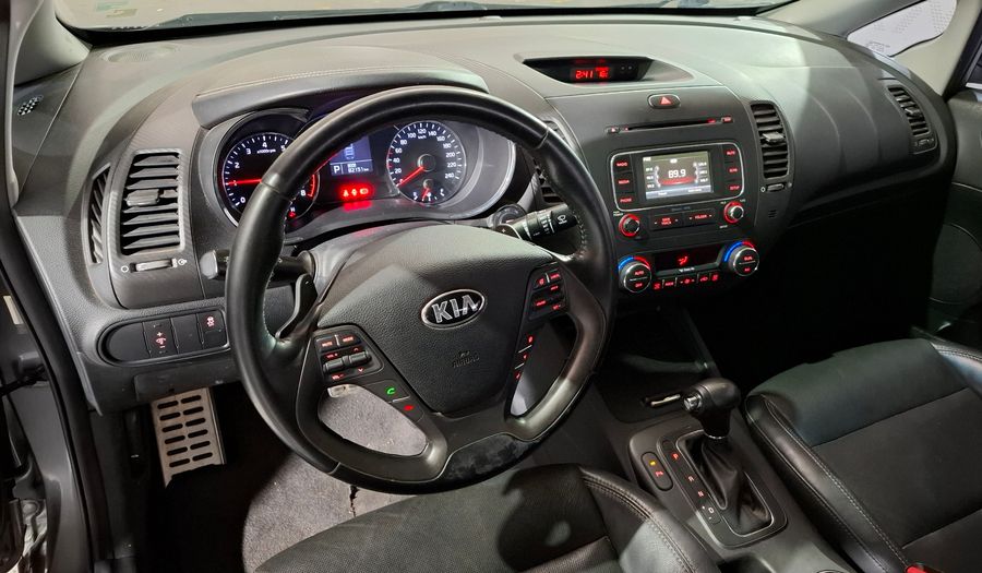 Kia Cerato 1.6 EX AT Sedan 2016