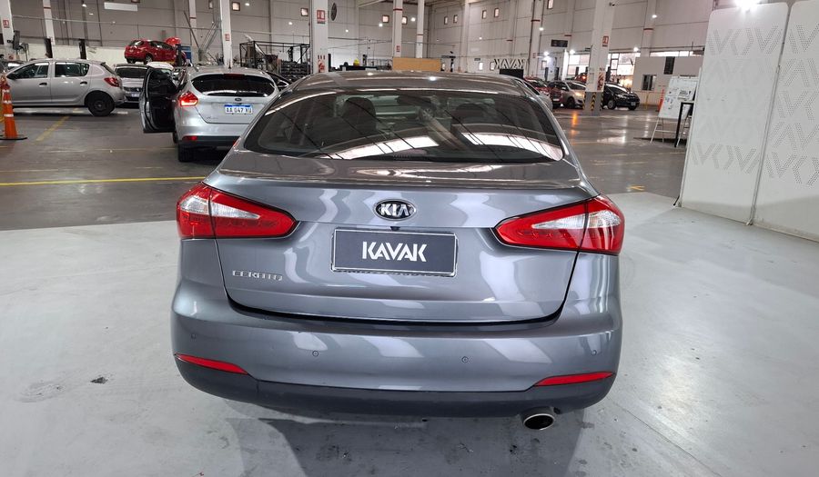 Kia Cerato 1.6 EX AT Sedan 2016
