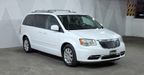 Chrysler Town & Country 3.6 TOURING Minivan 2016
