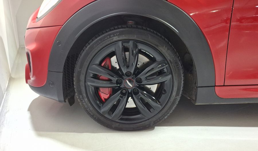 Mini John Cooper Works 2.0 JOHN COOPER WORKS HOT CHILI AT Hatchback 2018