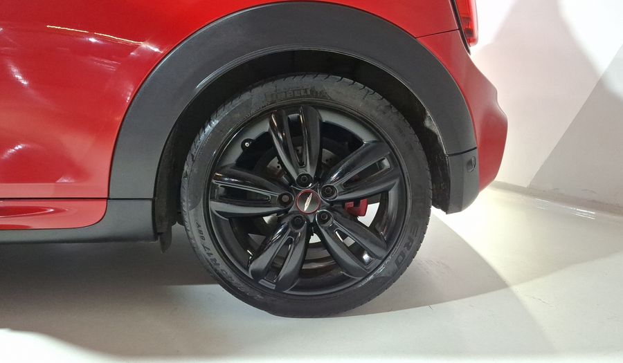 Mini John Cooper Works 2.0 JOHN COOPER WORKS HOT CHILI AT Hatchback 2018