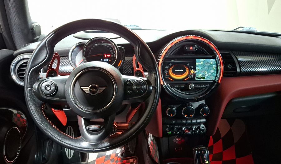 Mini John Cooper Works 2.0 JOHN COOPER WORKS HOT CHILI AT Hatchback 2018