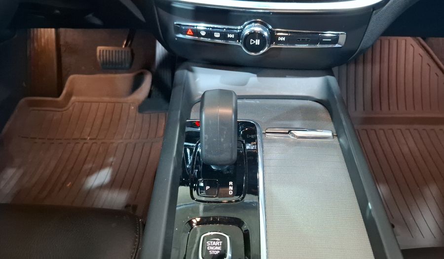 Volvo S60 2.0 B4 MHEV PLUS AUTO Sedan 2023