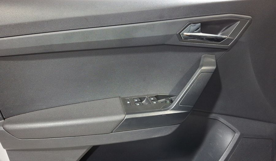 Seat Arona 1.6 STYLE AUTO Suv 2019