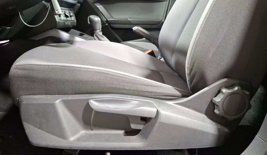 Seat Arona 1.6 STYLE AUTO Suv 2019