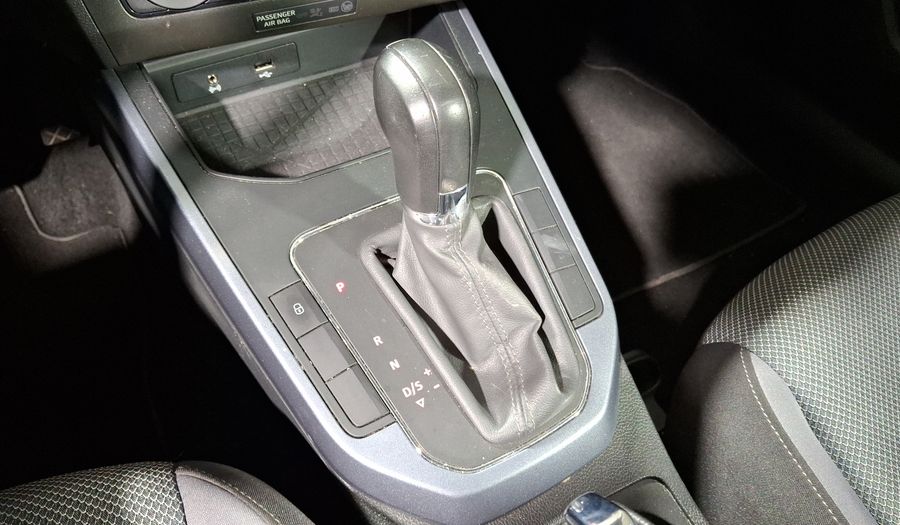 Seat Arona 1.6 STYLE AUTO Suv 2019