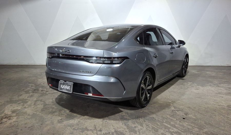 Byd King 1.5 PHEV DM-I 55KM AUTO Sedan 2025