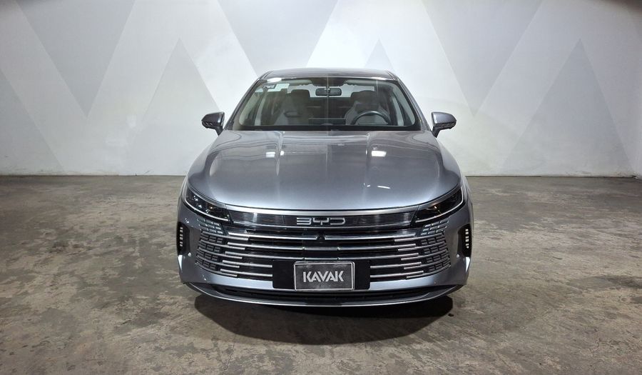 Byd King 1.5 PHEV DM-I 55KM AUTO Sedan 2025