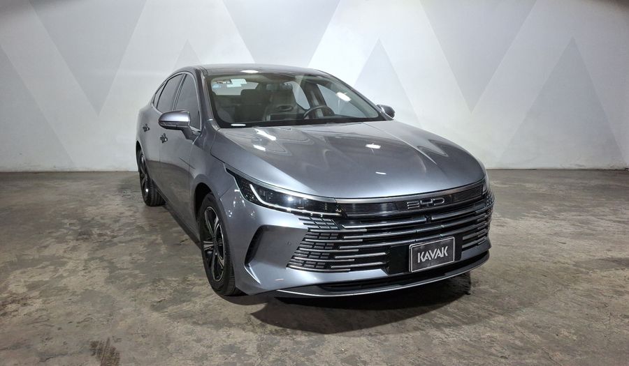Byd King 1.5 PHEV DM-I 55KM AUTO Sedan 2025