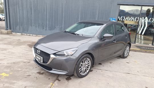 Mazda • Mazda 2