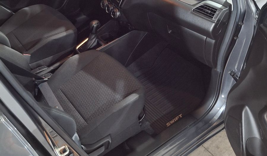 Suzuki Swift 1.0 BOOSTERJET AUTO Hatchback 2024