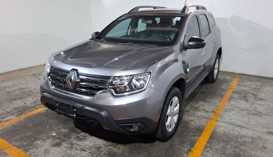 Renault • Duster