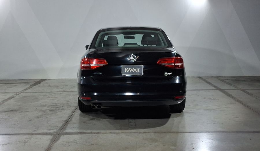 Volkswagen Jetta 2.0 TIPTRONIC Sedan 2015