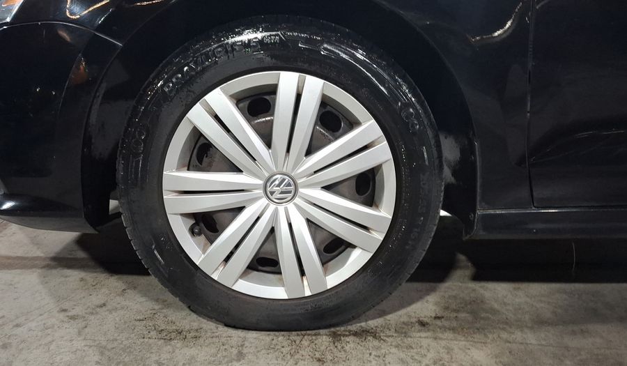 Volkswagen Jetta 2.0 TIPTRONIC Sedan 2015