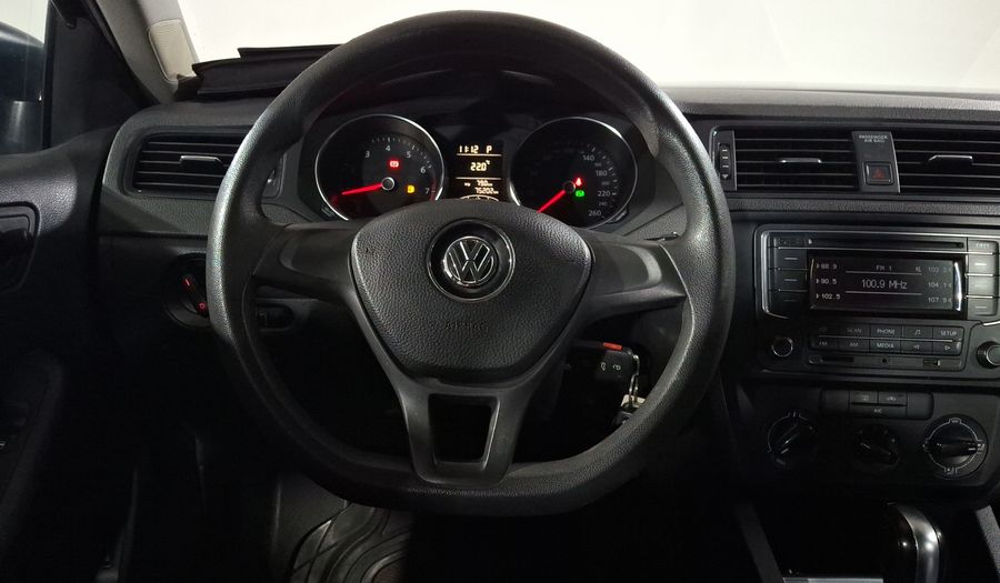 Volkswagen Jetta 2.0 TIPTRONIC Sedan 2015