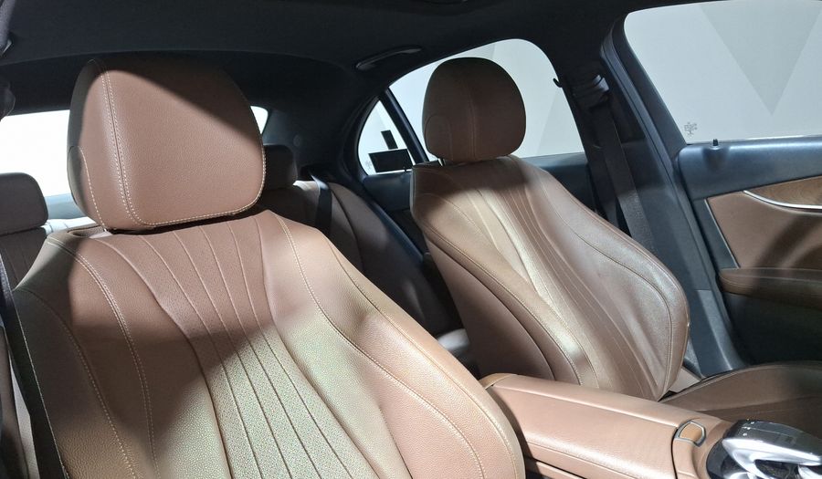 Mercedes Benz Clase E 2.0 250 AVANTGARDE AT Sedan 2017