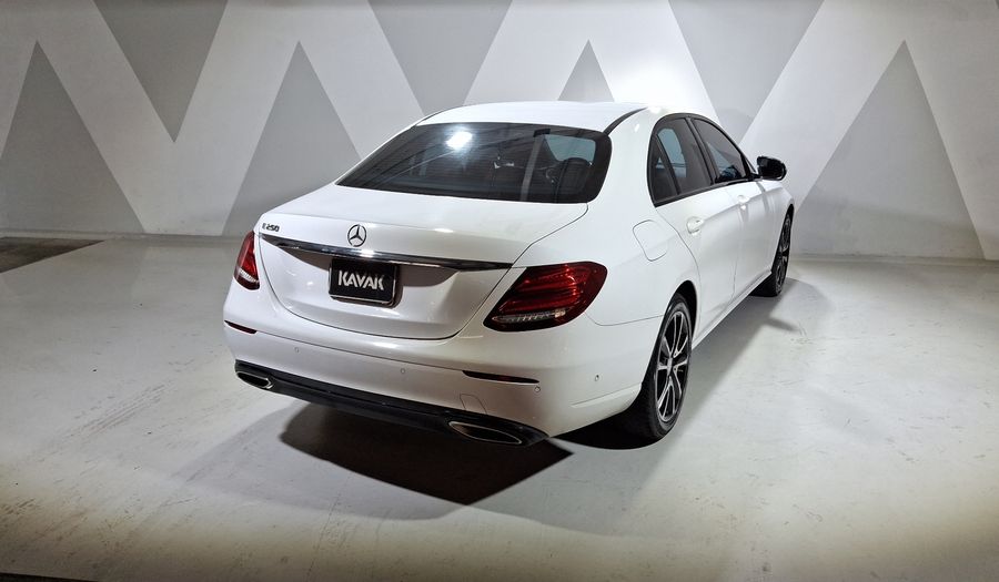 Mercedes Benz Clase E 2.0 250 AVANTGARDE AT Sedan 2017